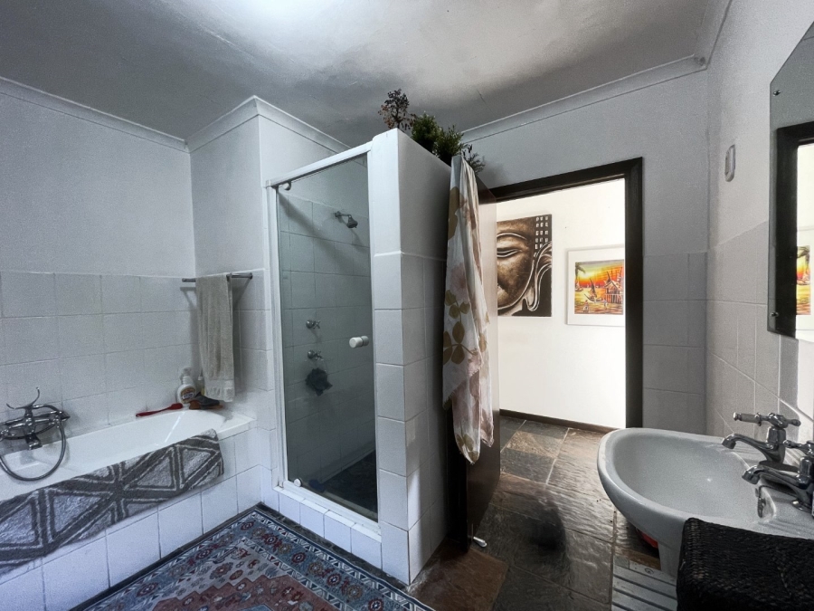 3 Bedroom Property for Sale in Meedingsride Western Cape